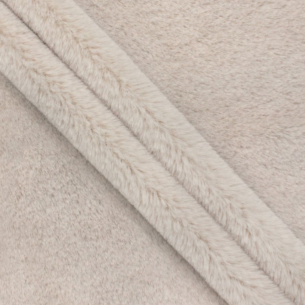Baby Whispy Snuggle, fabric width edge showing 58"/60"