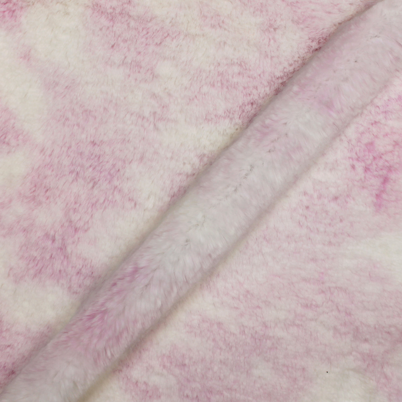 Frosted Tonal Whispy Snuggle