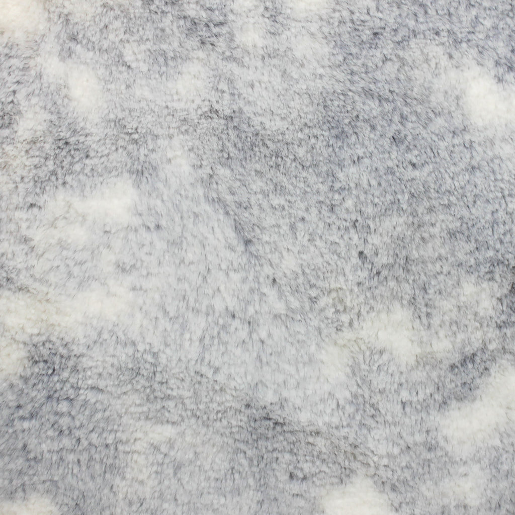 Frosted Tonal Whispy Snuggle fabric drape detail