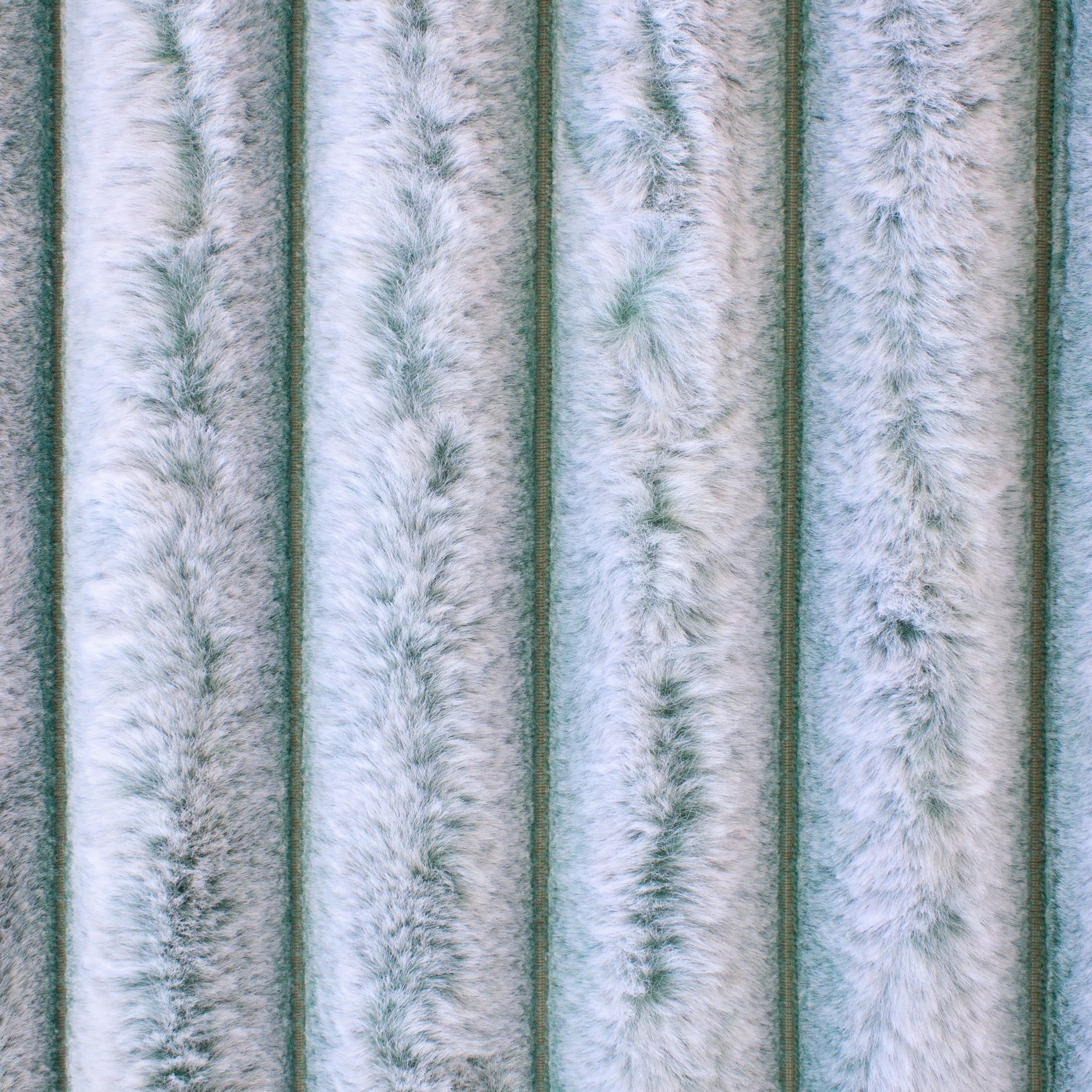 Frosted Madelyn Snuggle