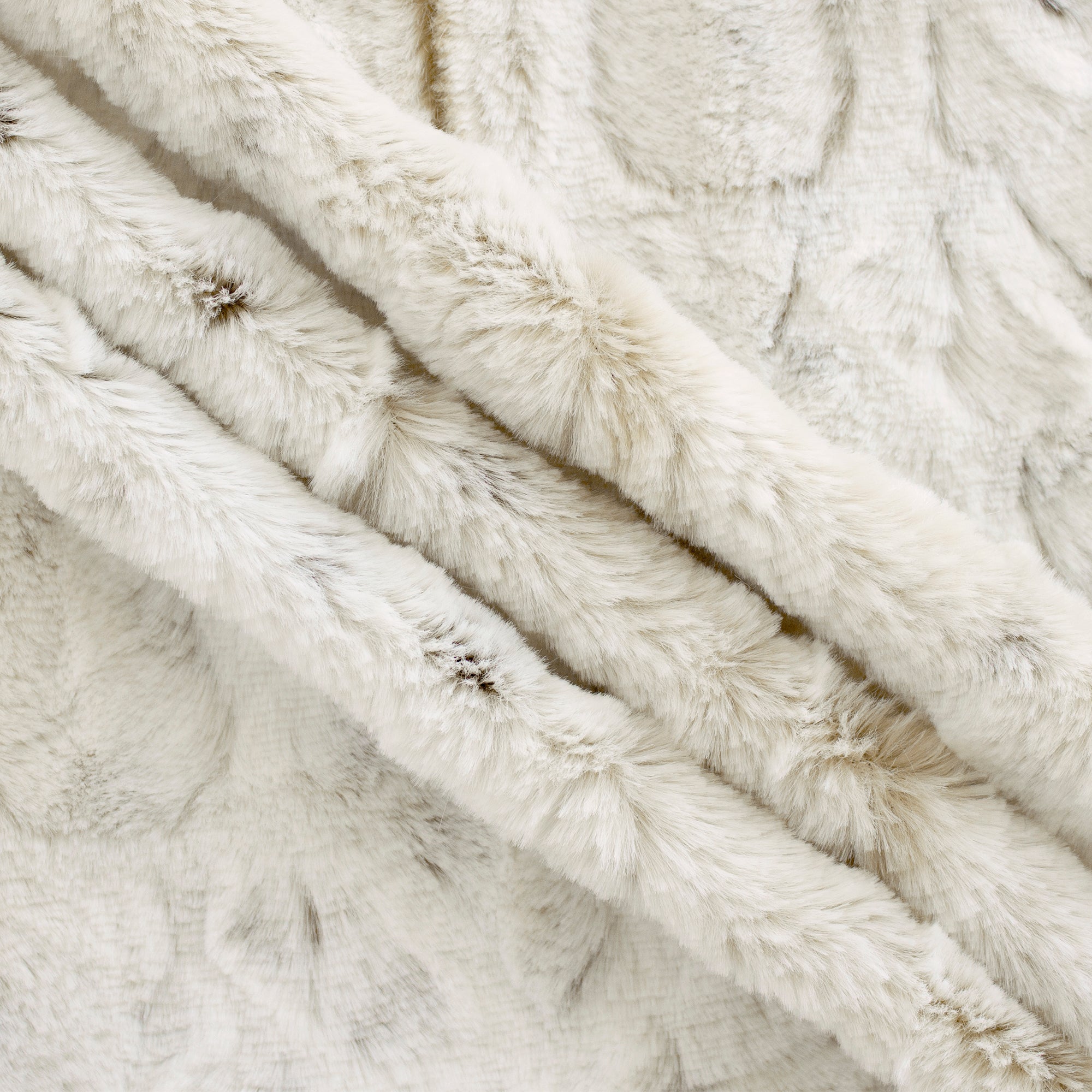 Pearl Leopard Snuggle