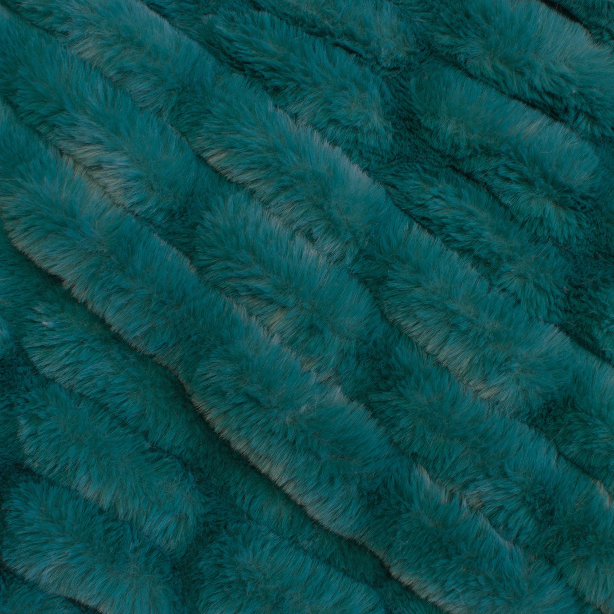 Sharpei Snuggle Minky Fabric – EZ Fabric
