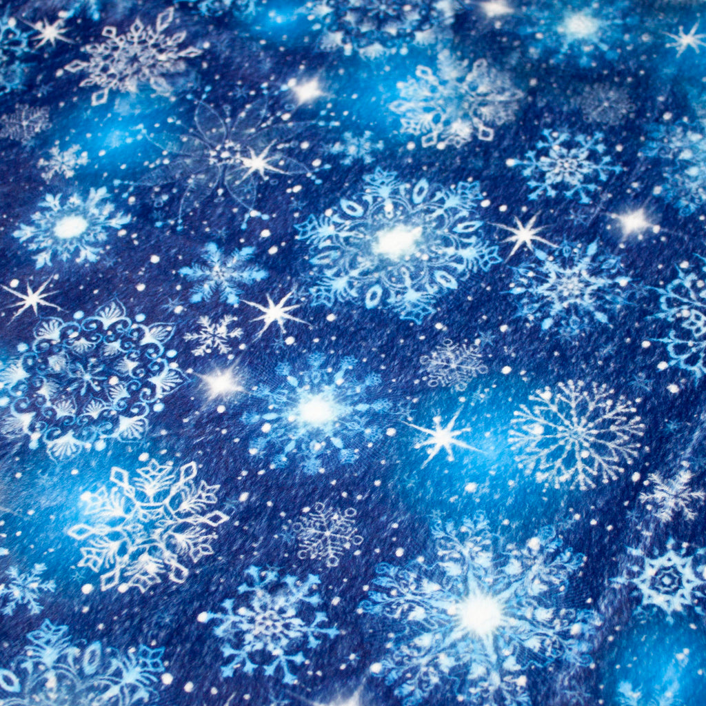 Snowflake Filagree - Blue Star Frosty Snuggle