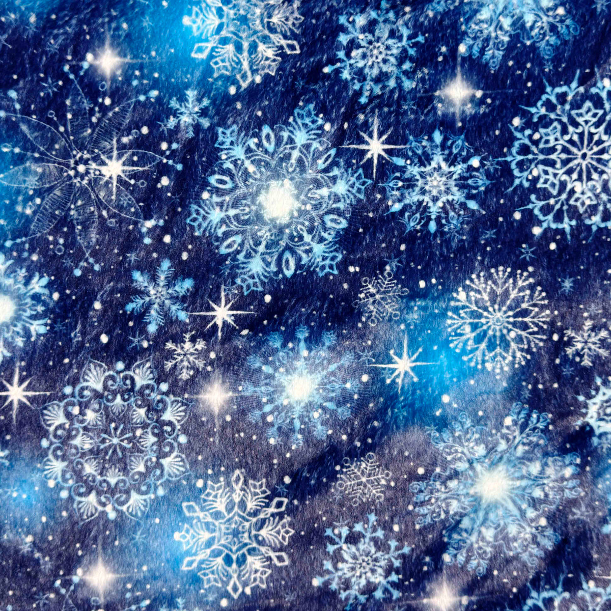 Snowflake Filagree - Blue Star Frosty Snuggle
