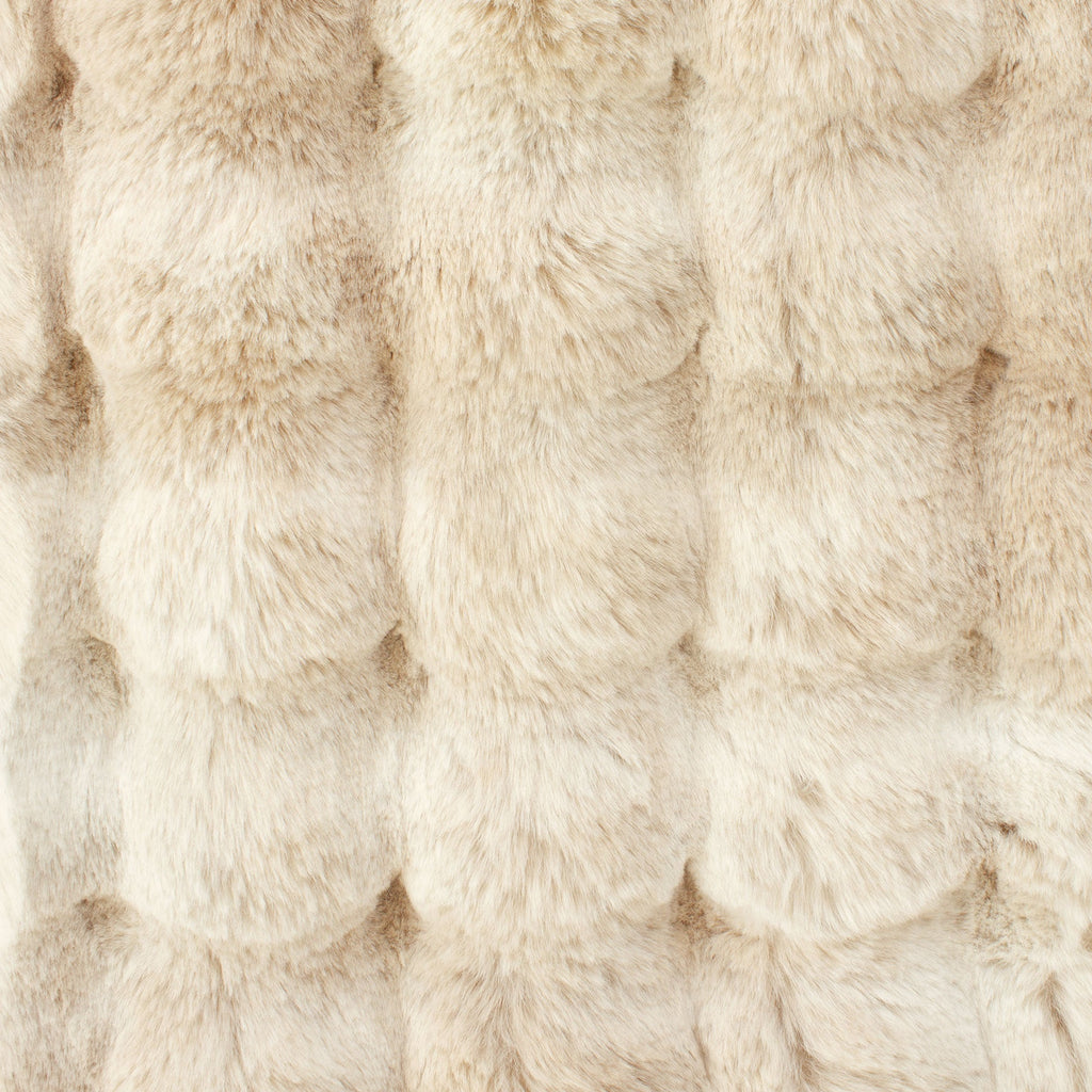 PomPom Snuggle