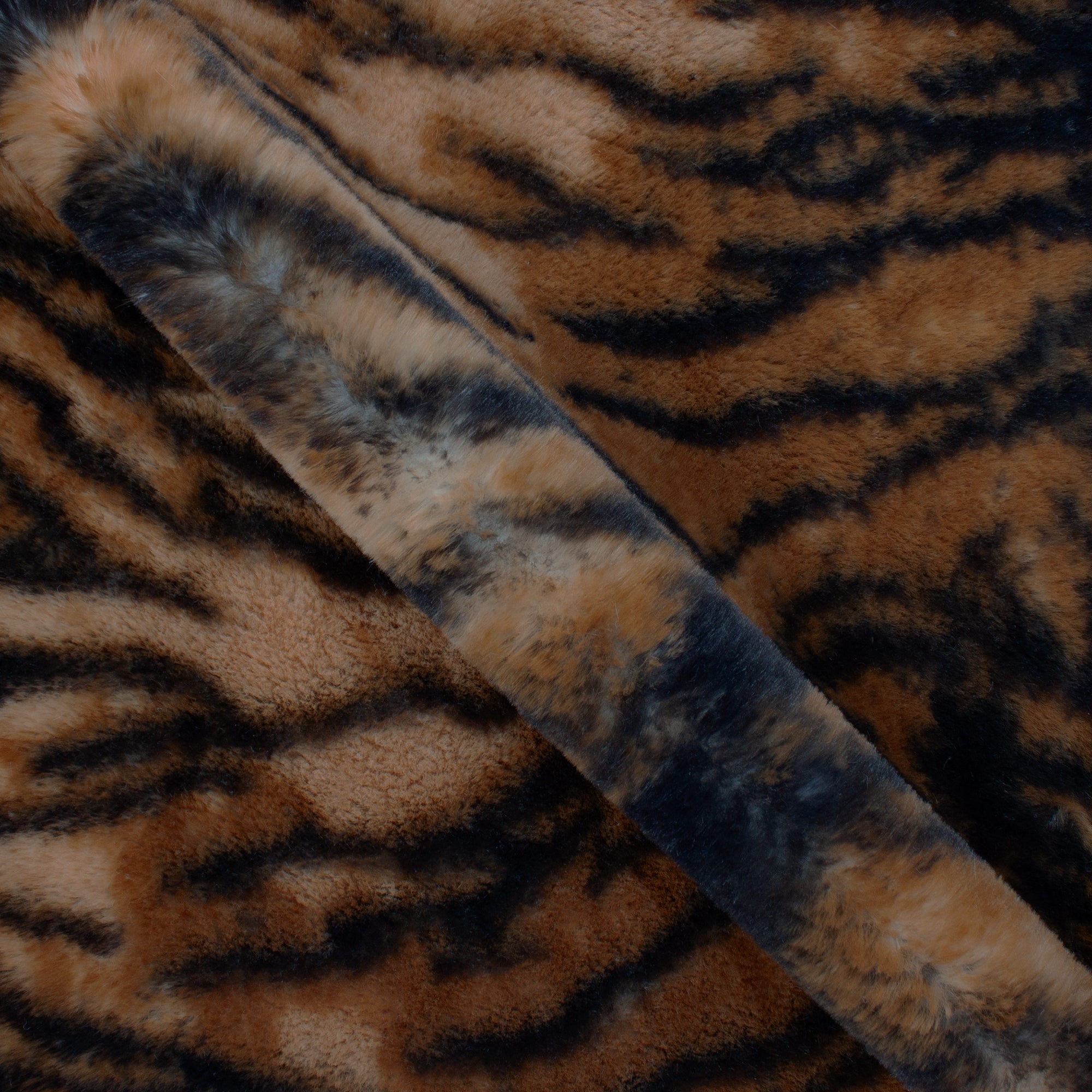 Tiger Stripe Whispy Snuggle