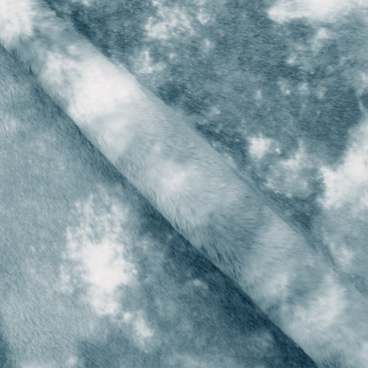 Tonal Whispy Snuggle