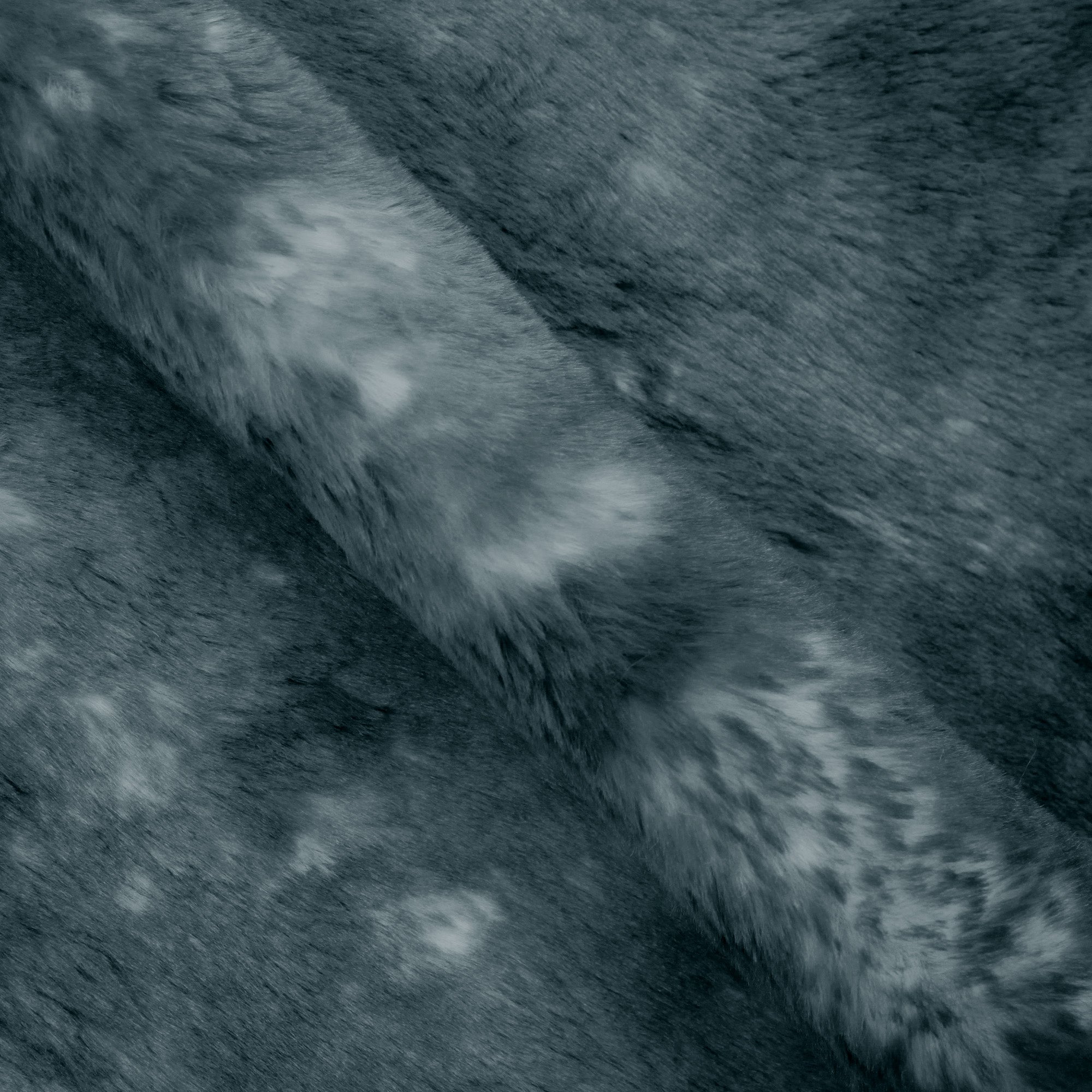 Tonal Whispy Snuggle