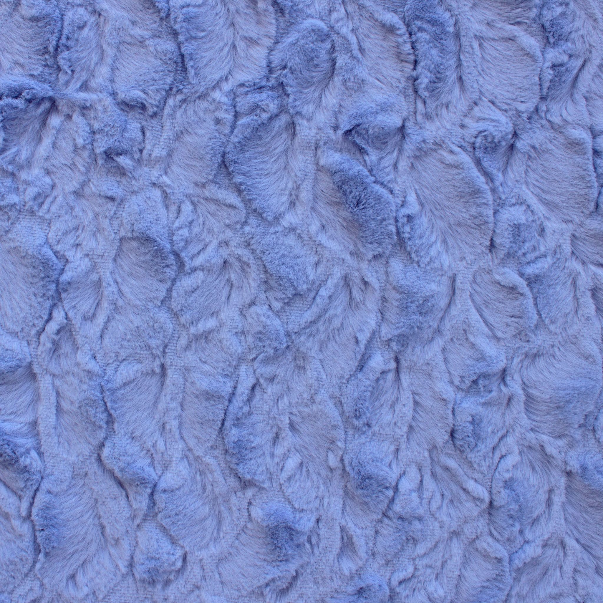 Bella snuggle minky fabric blues, deep blue detail