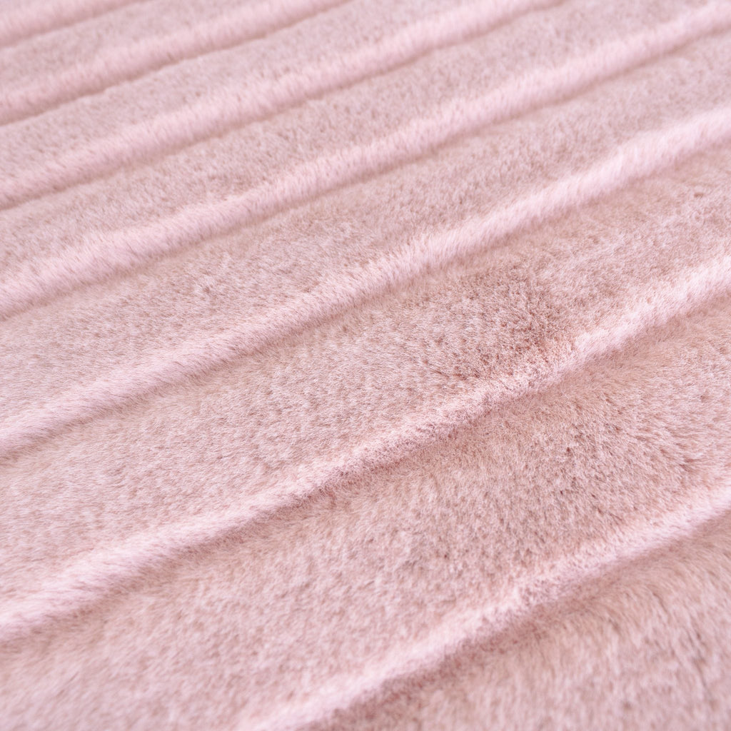 Joey Snuggle minky fabric, draped fold