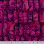 Leopard Sharpei minky fabric, surface close-up