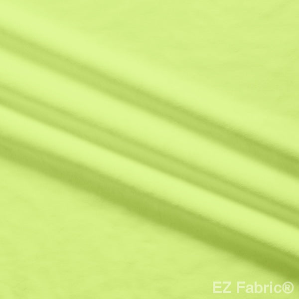 Silky minky smooth green tea, close-up