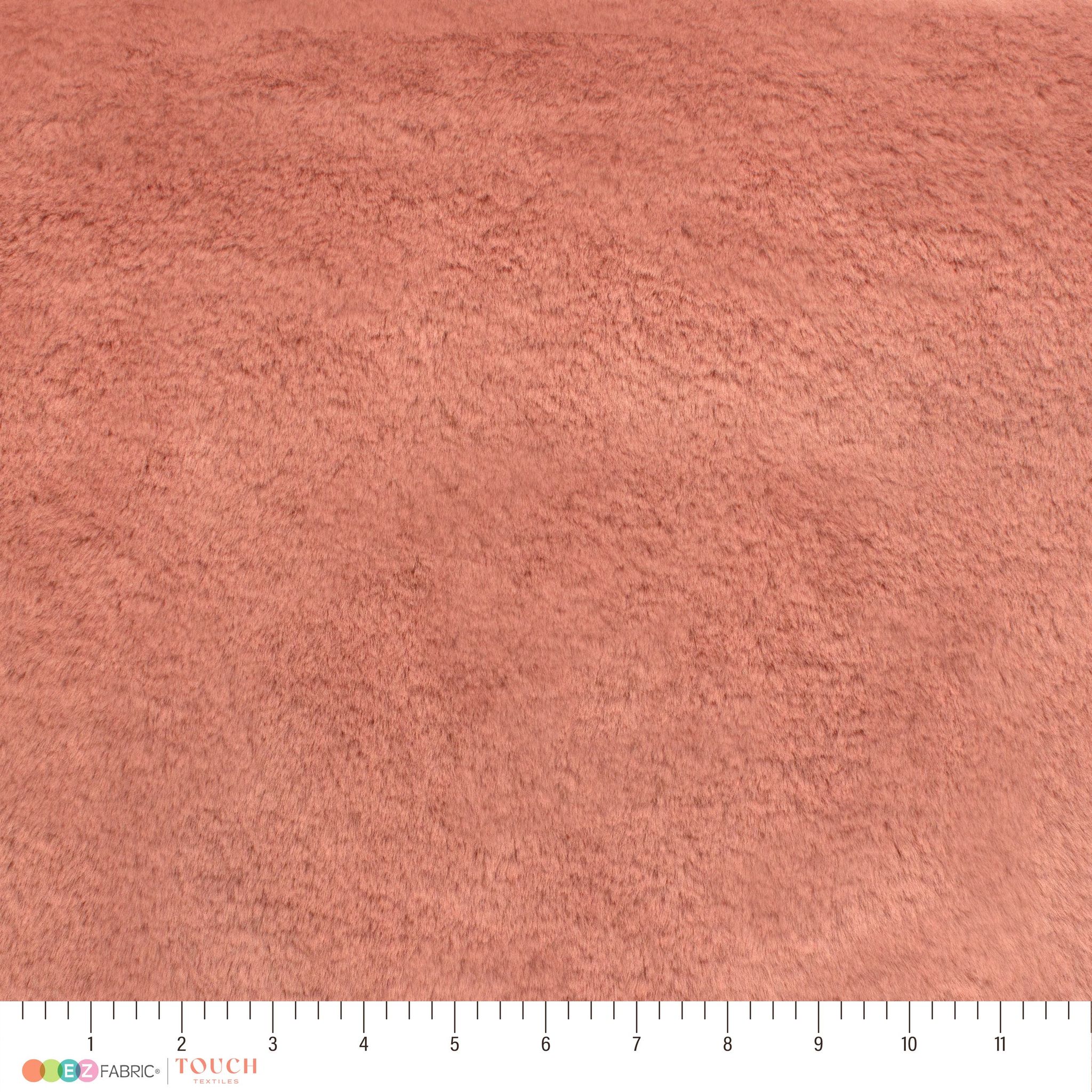 Whispy Snuggle Earth Tones, pile close-up showing warm shade