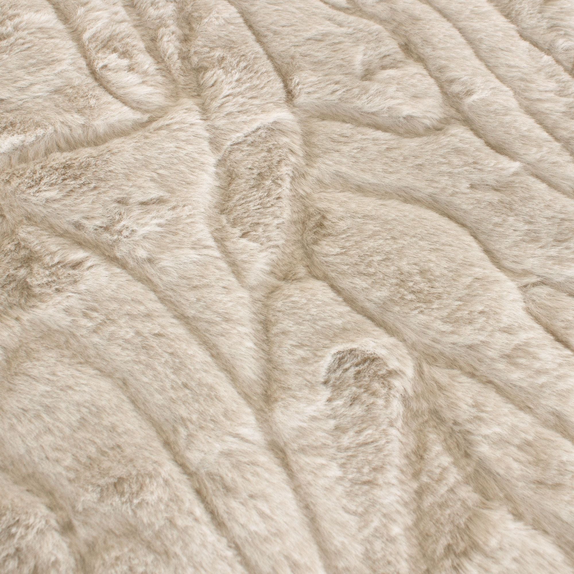 Four Seasons Snuggle®